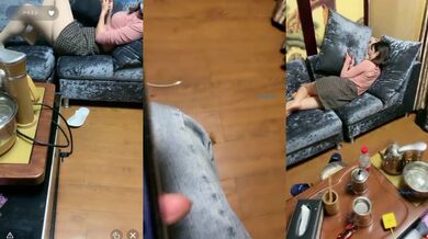 泡良大神推荐，【户外王子】，高颜值学生妹，身材超极品，约到家中尽情享用少女的美好，口交啪啪 (2)